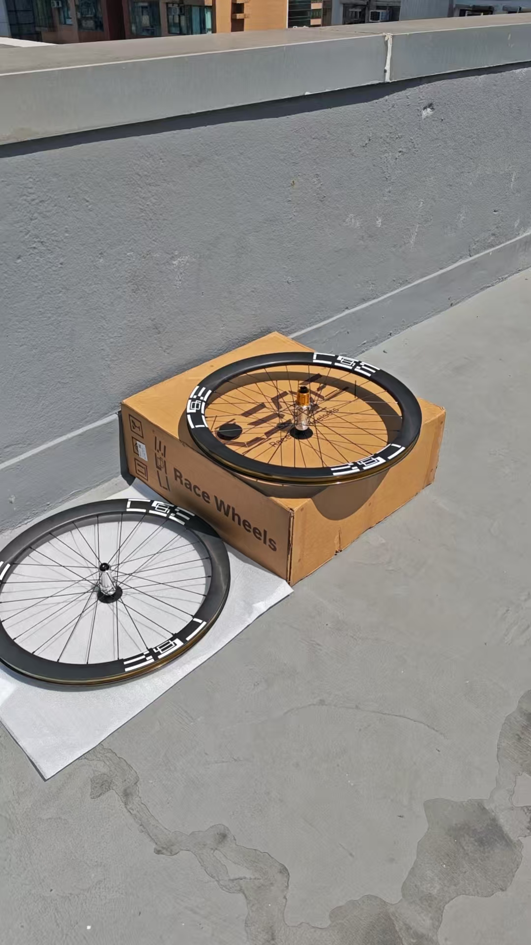 CSOE CYCLING Allroad 45 黑色碳纤维轮组实拍